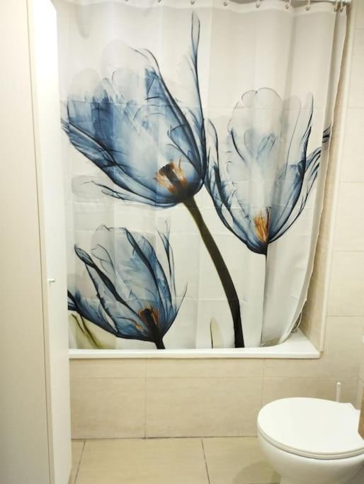Appartement Cozy Flat With Terrace à Palamós Extérieur photo
