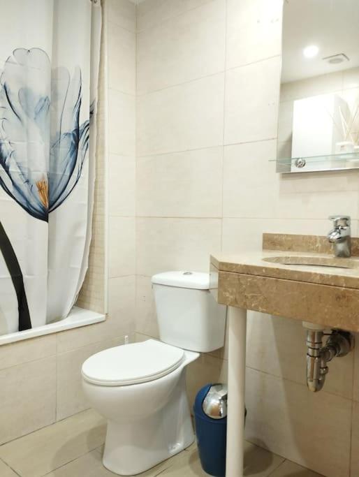 Appartement Cozy Flat With Terrace à Palamós Extérieur photo